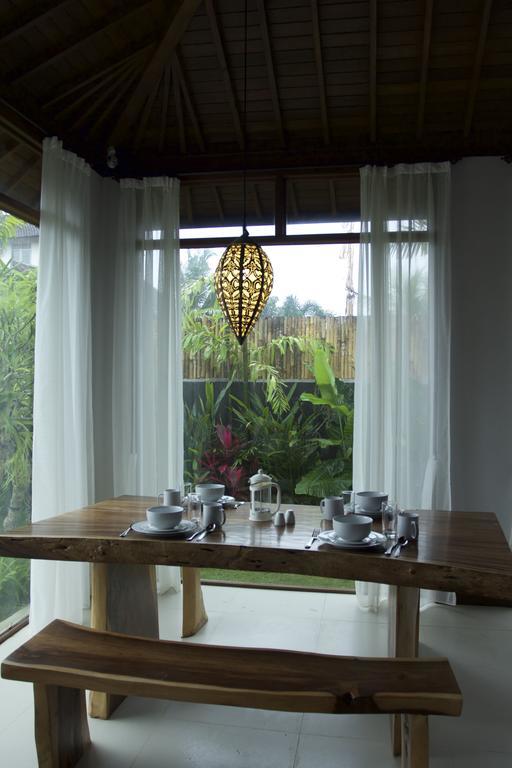 Dugul Ubud חדר תמונה